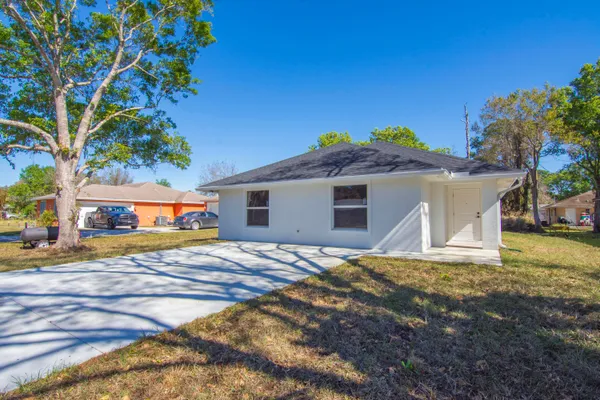 $289,000 | 4556 49th Avenue, Vero Beach, FL 32967