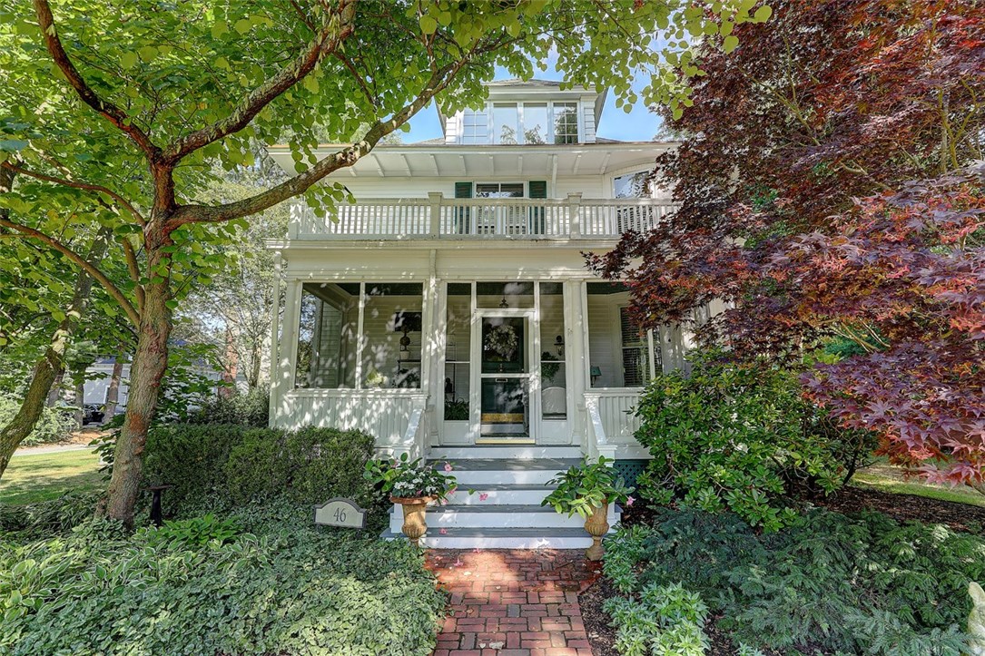 46 Alfred Drowne Road Barrington, RI 02806 - Photo 2 of 40