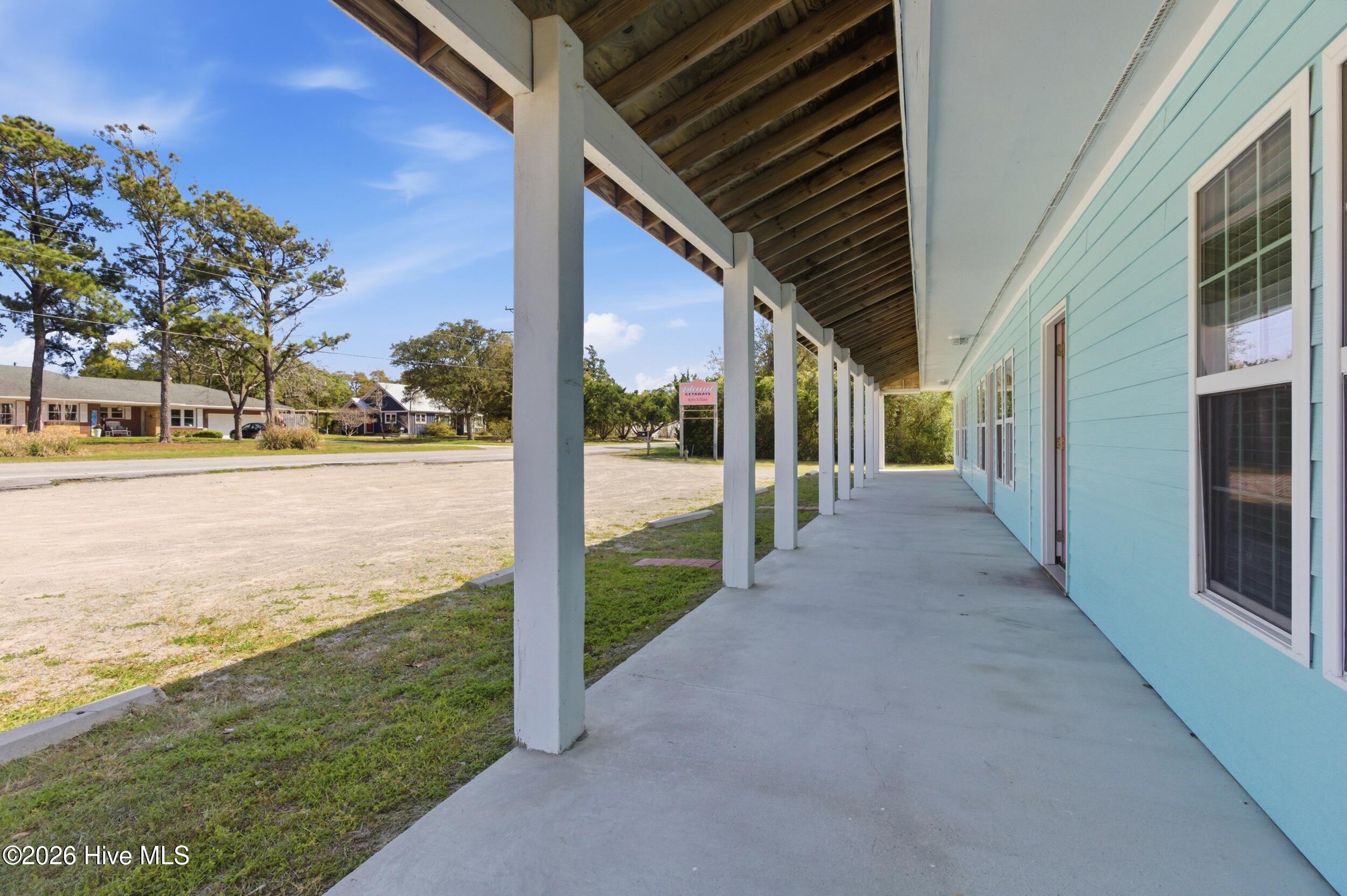 360 Island Road Harkers Island, NC 28531 - Photo 26 of 76 24_img_3091