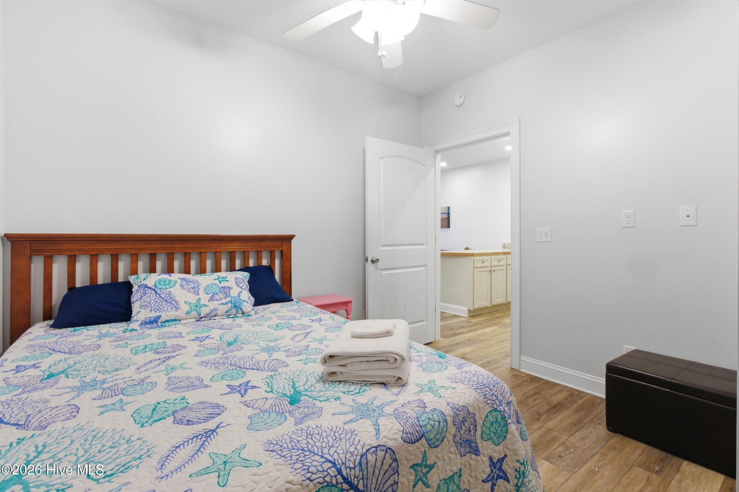 360 Island Road Harkers Island, NC 28531 - Photo 36 of 76 35_img_3133