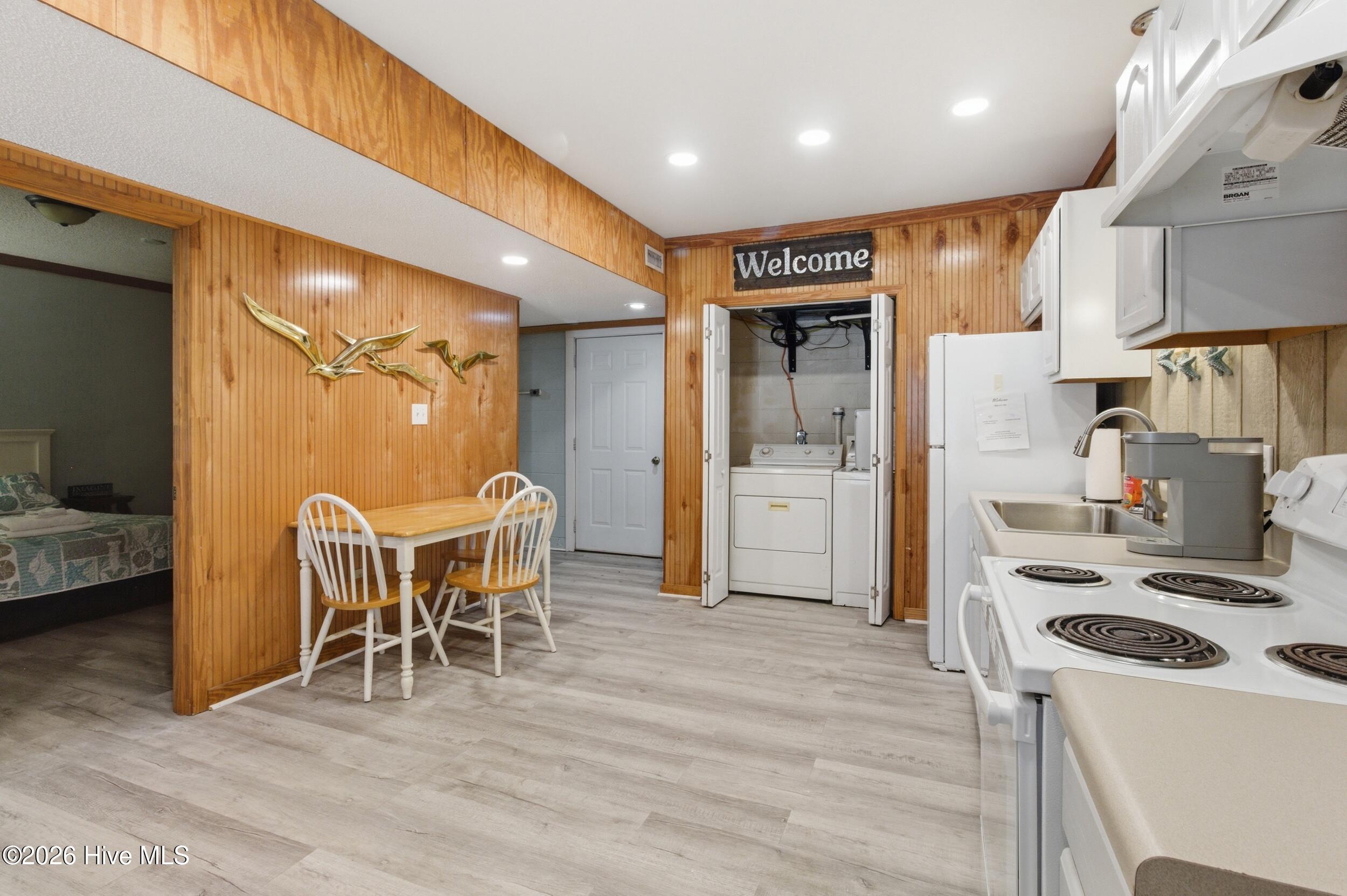 360 Island Road Harkers Island, NC 28531 - Photo 42 of 76 42_img_3169