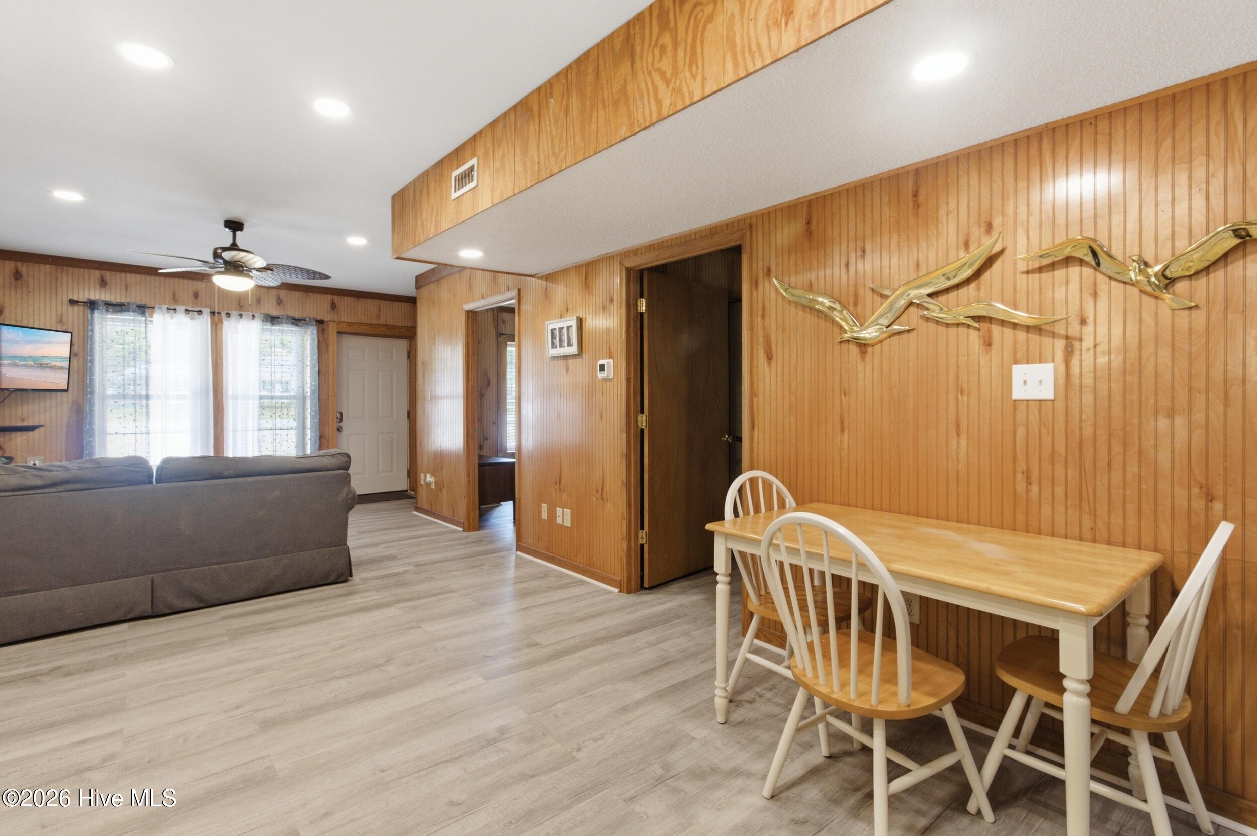 360 Island Road Harkers Island, NC 28531 - Photo 43 of 76 43_img_3172