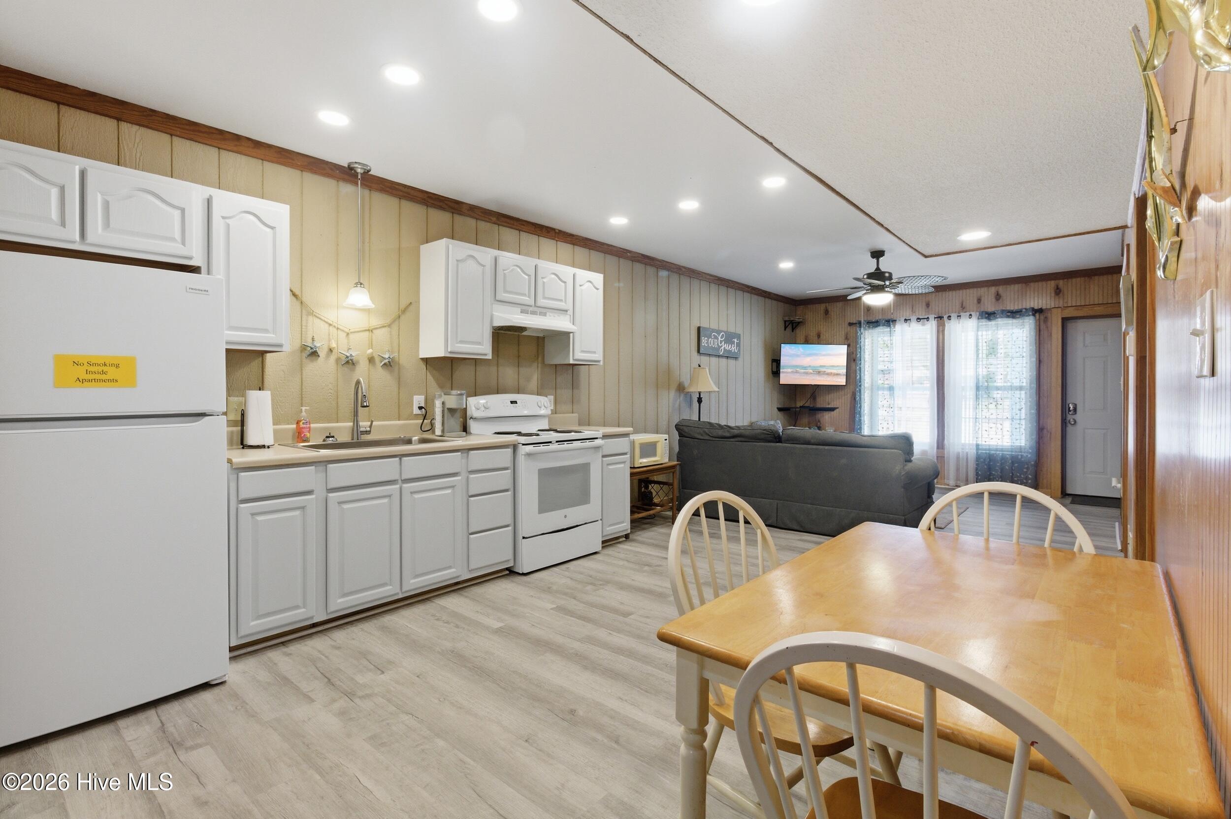 360 Island Road Harkers Island, NC 28531 - Photo 44 of 76 44_img_3175