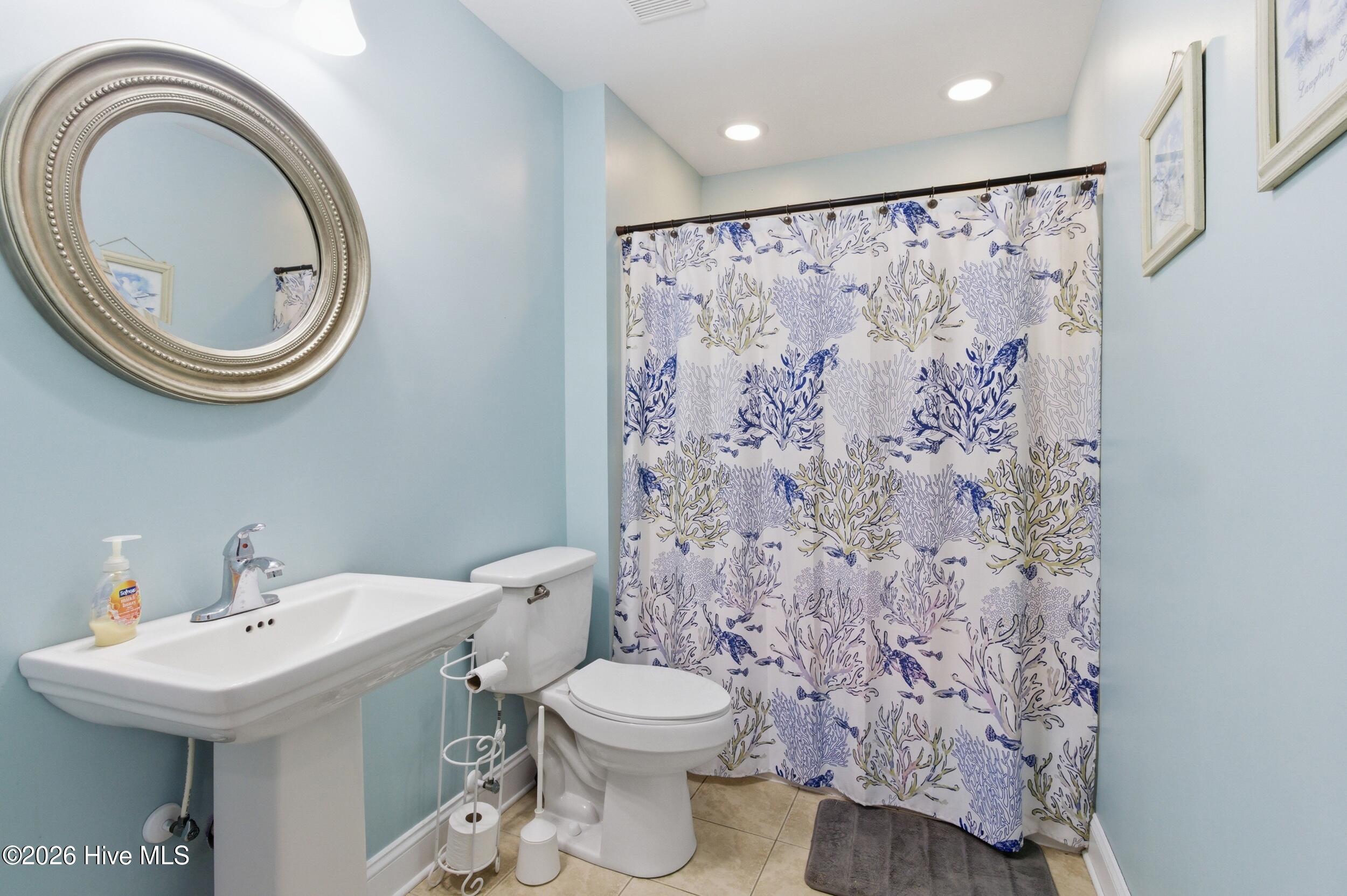 360 Island Road Harkers Island, NC 28531 - Photo 46 of 76 46_img_3181