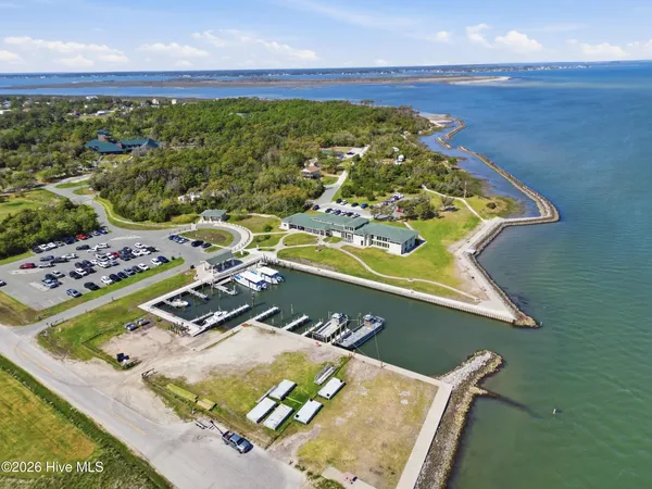 $750,000 | 360 Island Road, Harkers Island, NC 28531