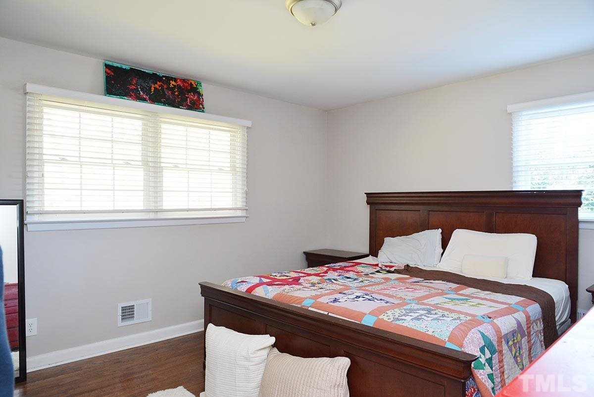 5713 Deblyn Avenue Raleigh, NC 27612 - Photo 11 of 15 Gallery Image 11