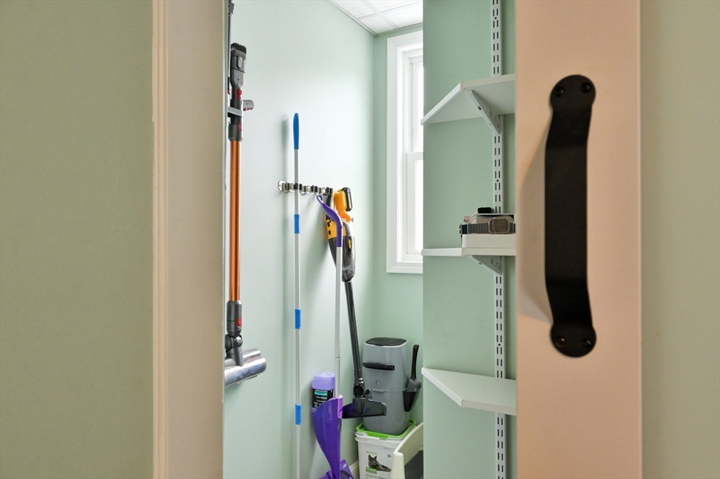 60 Roy Street Swampscott, MA 01907 - Photo 17 of 42