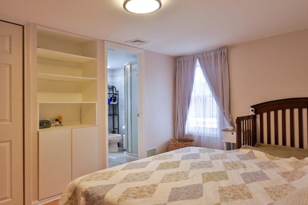 60 Roy Street Swampscott, MA 01907 - Photo 25 of 42