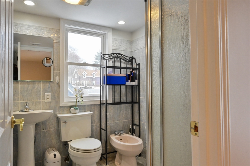 60 Roy Street Swampscott, MA 01907 - Photo 26 of 42