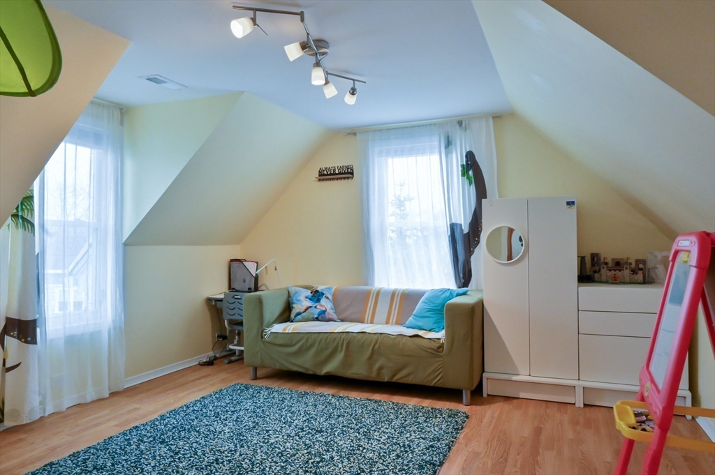 60 Roy Street Swampscott, MA 01907 - Photo 28 of 42