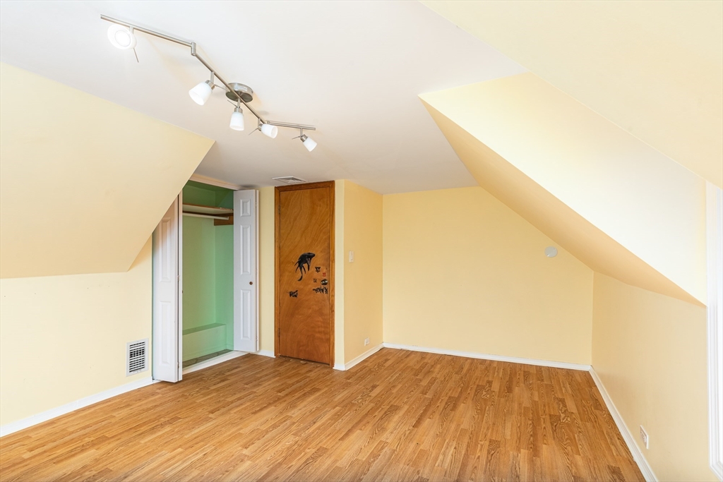 60 Roy Street Swampscott, MA 01907 - Photo 32 of 40
