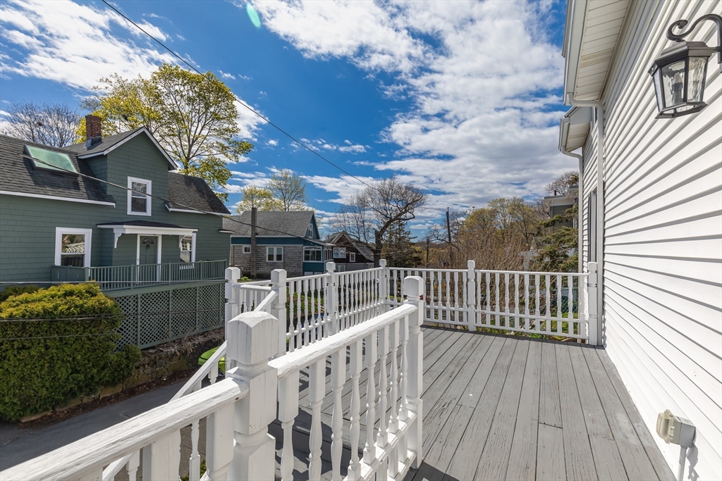 60 Roy Street Swampscott, MA 01907 - Photo 4 of 40