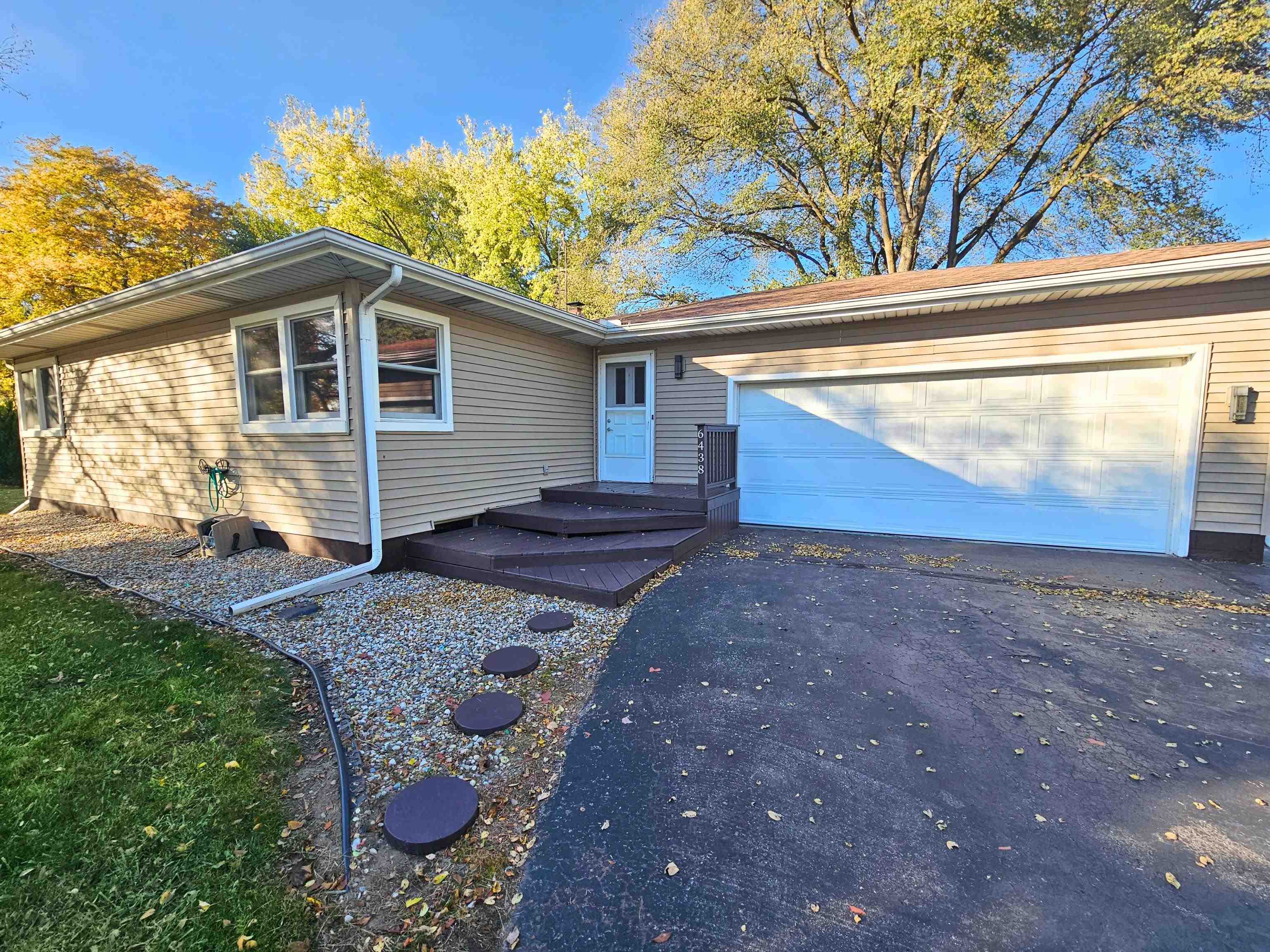 6438 West Stanley Road Mount Morris, MI 48458 - Photo 3 of 38 50159401-c162d454-5667-4b19-9bfb-42ac4d4a9bdd.JPG