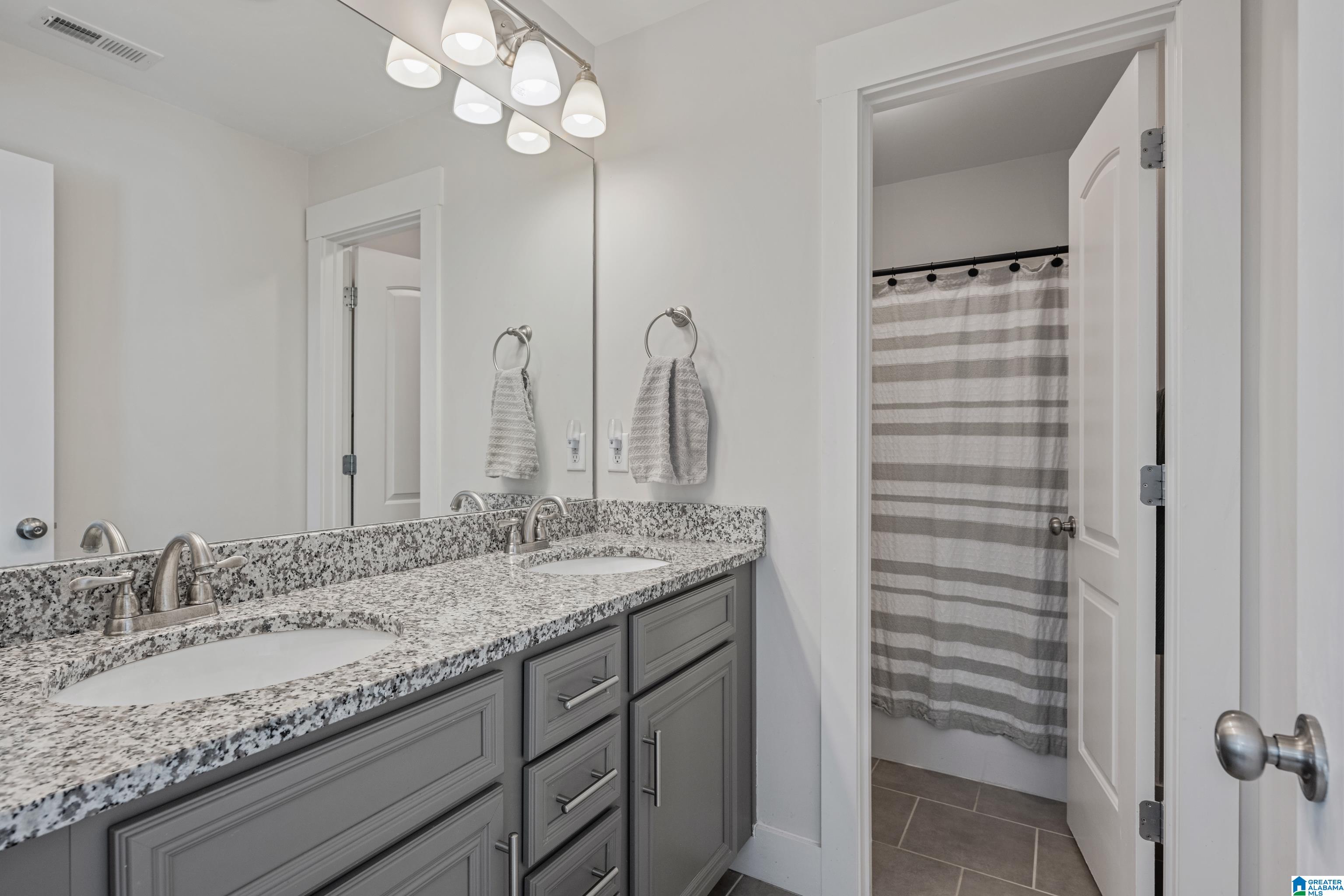 154 King Richards Way Calera, AL 35040 - Photo 32 of 39