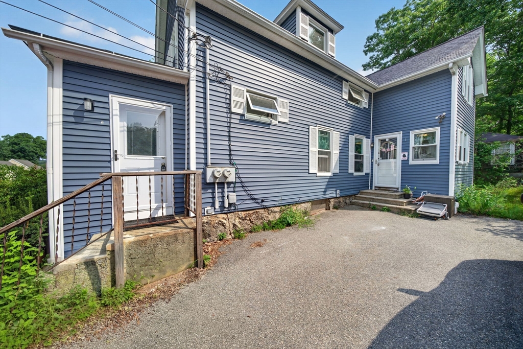 16 Svenson Avenue, Unit 1 Worcester, MA 01607 - Photo 3 of 30 Gallery Image 3