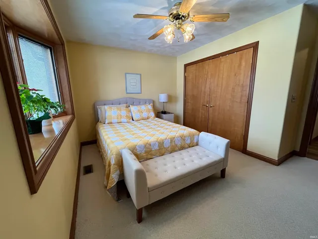 $475,000 | 3249 South 700 East, Marion, IN 46953