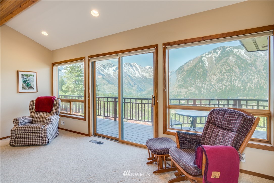 1484 Dempsey Road Leavenworth, WA 98826 - Photo 14 of 40 Gallery Image 14
