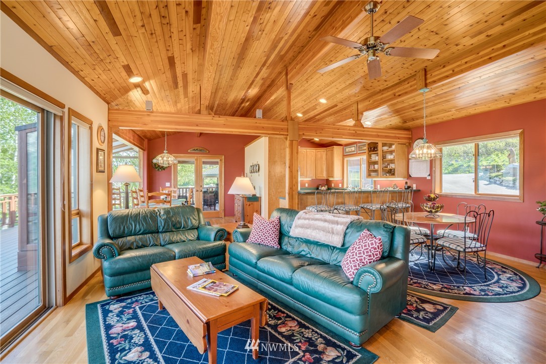 1484 Dempsey Road Leavenworth, WA 98826 - Photo 7 of 40 Gallery Image 7