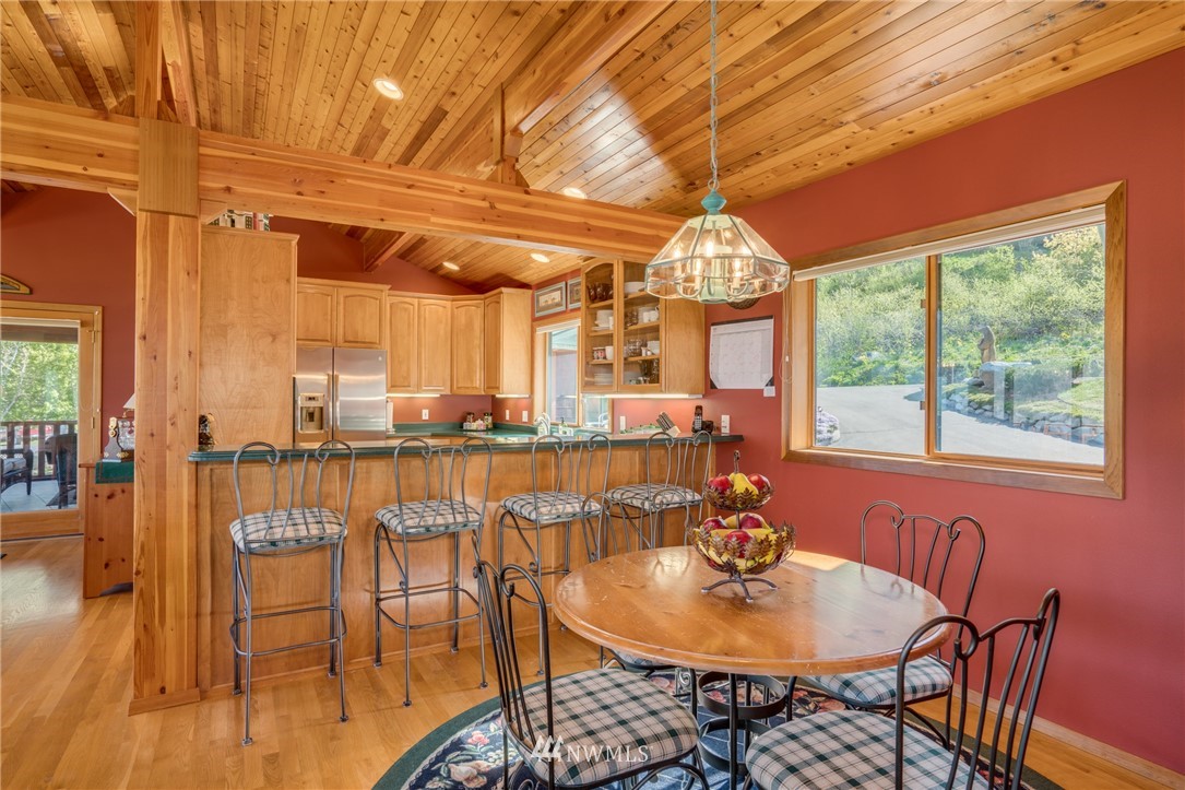 1484 Dempsey Road Leavenworth, WA 98826 - Photo 8 of 40 Gallery Image 8