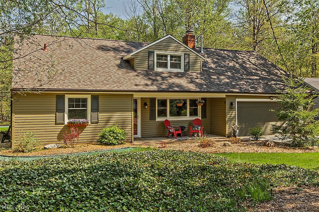 6787 Glenview Road Cleveland, OH 44143 - Photo 1 of 26 Gallery Image 1