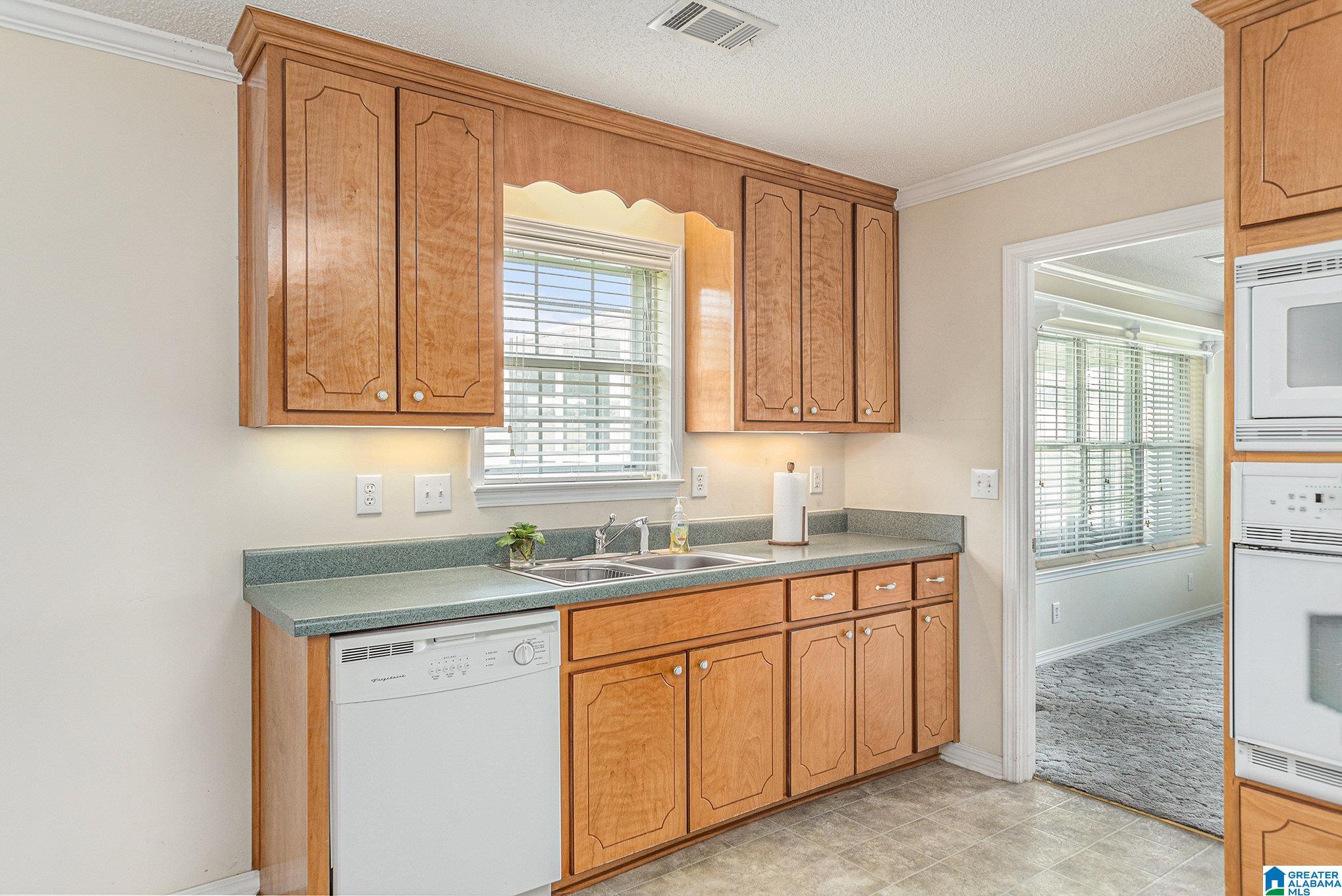 7075 County Road 43 Jemison, AL 35085 - Photo 19 of 34