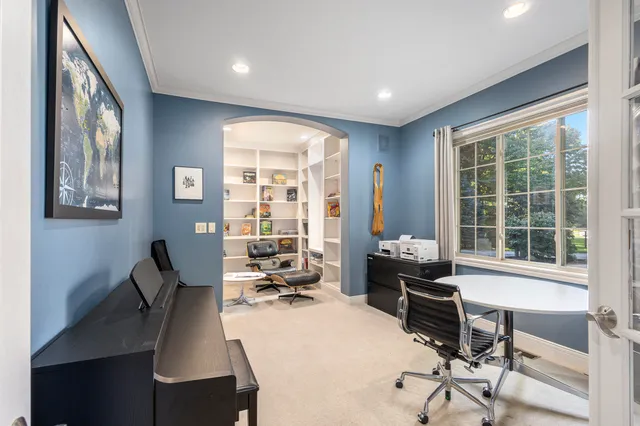 $799,900 | 2978 Creek Edge Court, Holland, MI 49424