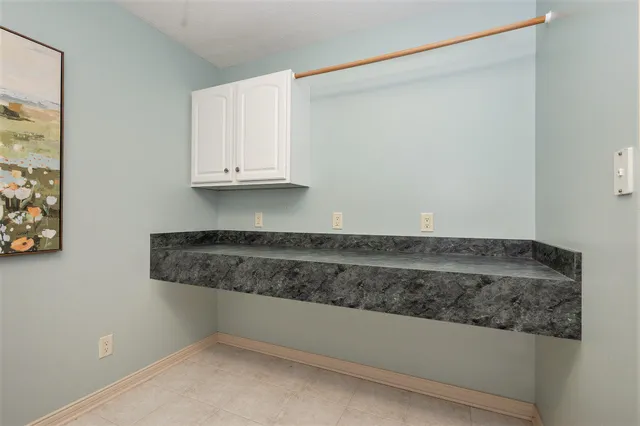 $799,900 | 2978 Creek Edge Court, Holland, MI 49424