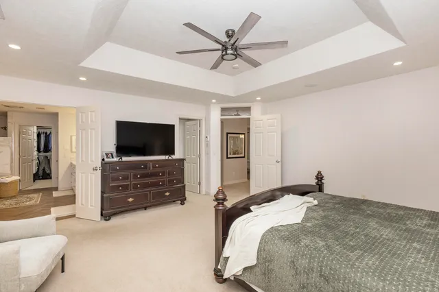 $799,900 | 2978 Creek Edge Court, Holland, MI 49424