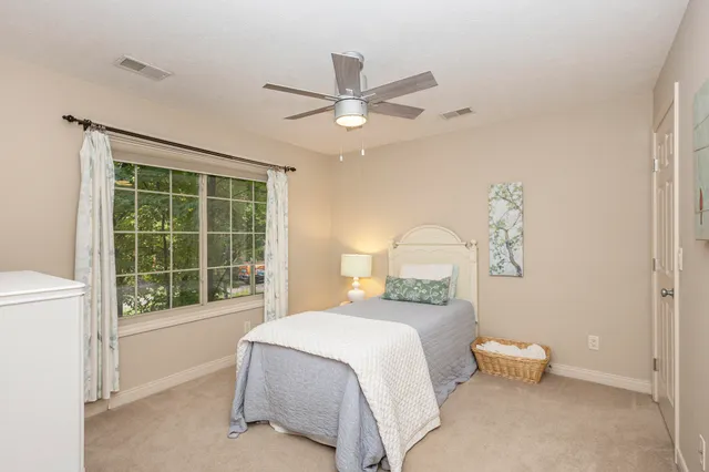 $799,900 | 2978 Creek Edge Court, Holland, MI 49424