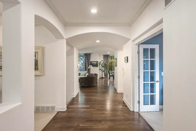 $799,900 | 2978 Creek Edge Court, Holland, MI 49424