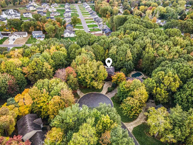 $799,900 | 2978 Creek Edge Court, Holland, MI 49424