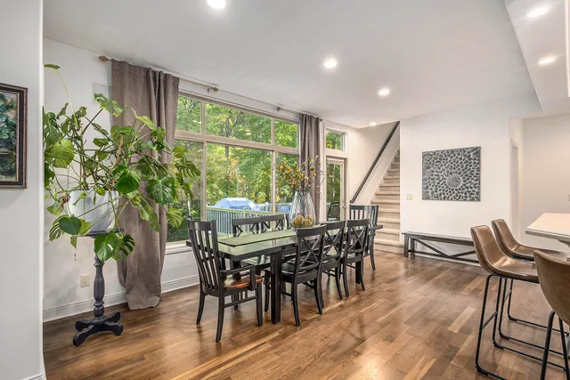 $799,900 | 2978 Creek Edge Court, Holland, MI 49424