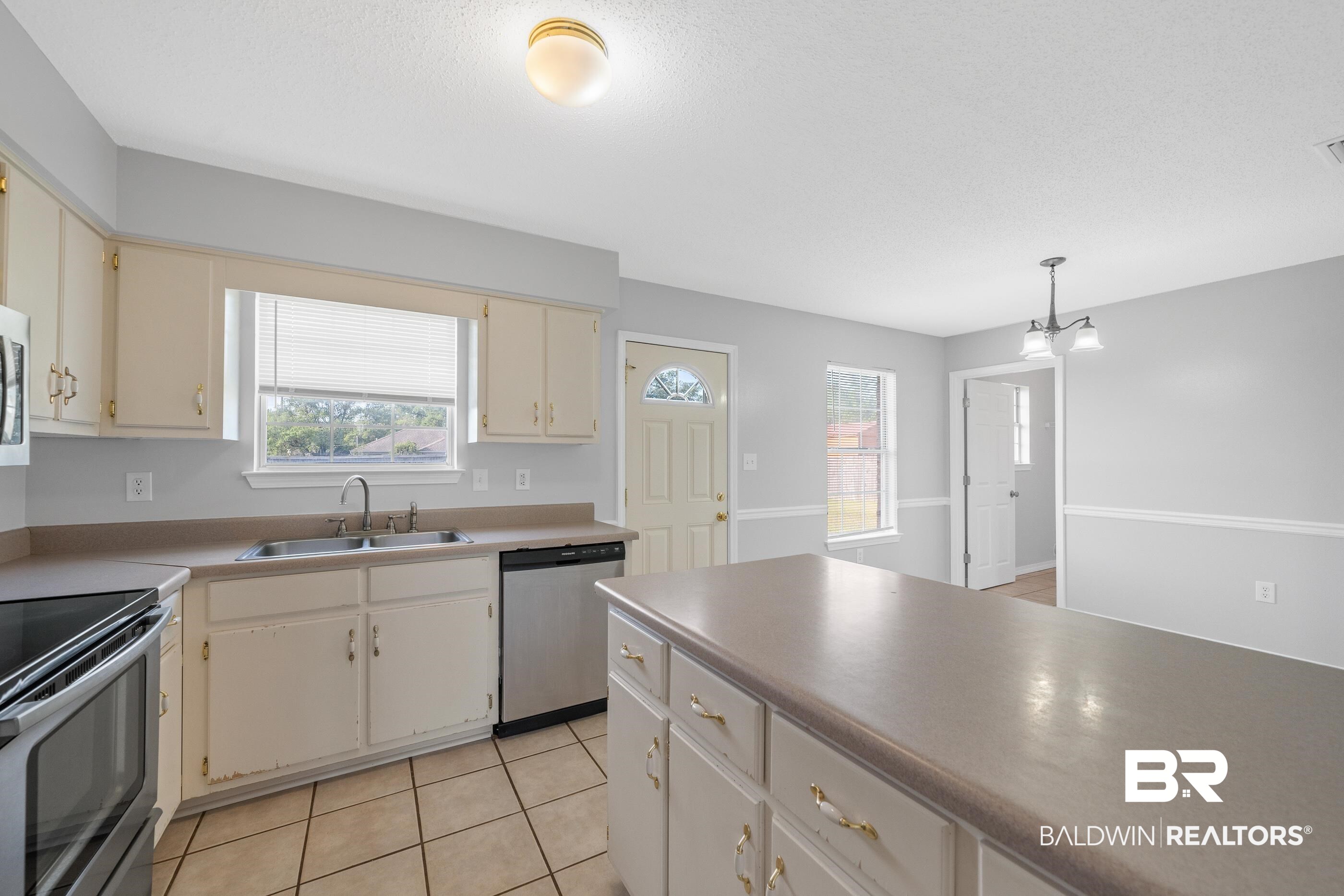 16372 Quail Lane Foley, AL 36535 - Photo 10 of 28