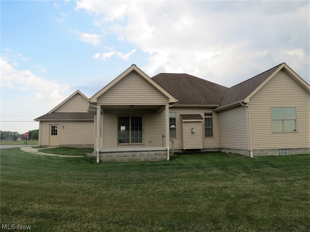 7876 Gibson Road Canfield, OH 44406 - Photo 3 of 17 Gallery Image 3
