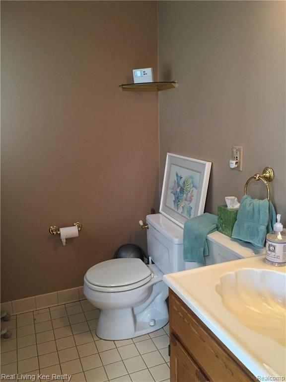 578-576 Neff Road Grosse Pointe, MI 48230 - Photo 19 of 26