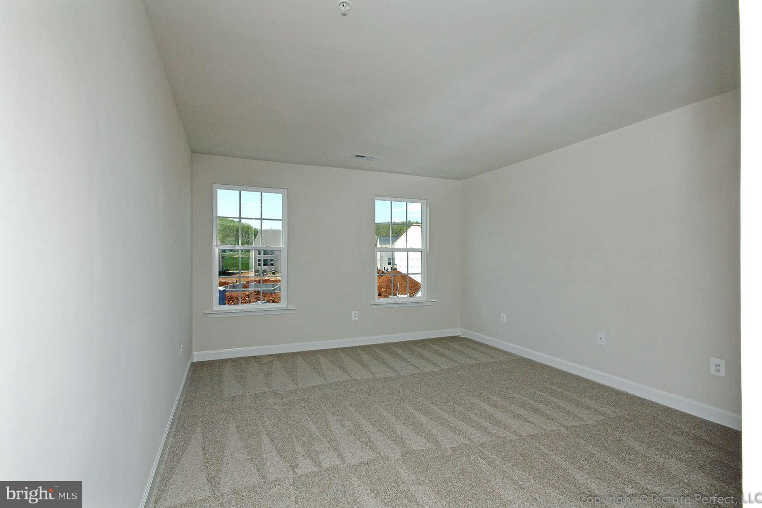 2001 Cassidy Court Point of Rocks, MD 21777 - Photo 14 of 30 an empty room with windows