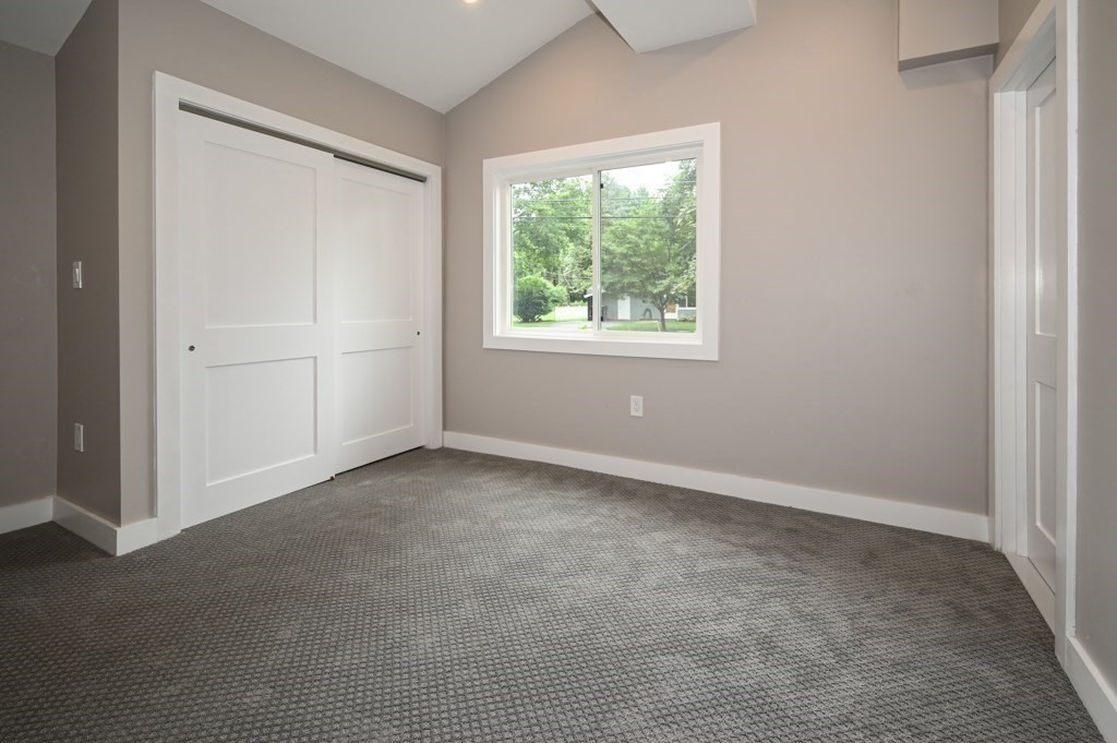 61 Gregory Road Framingham, MA 01701 - Photo 24 of 35