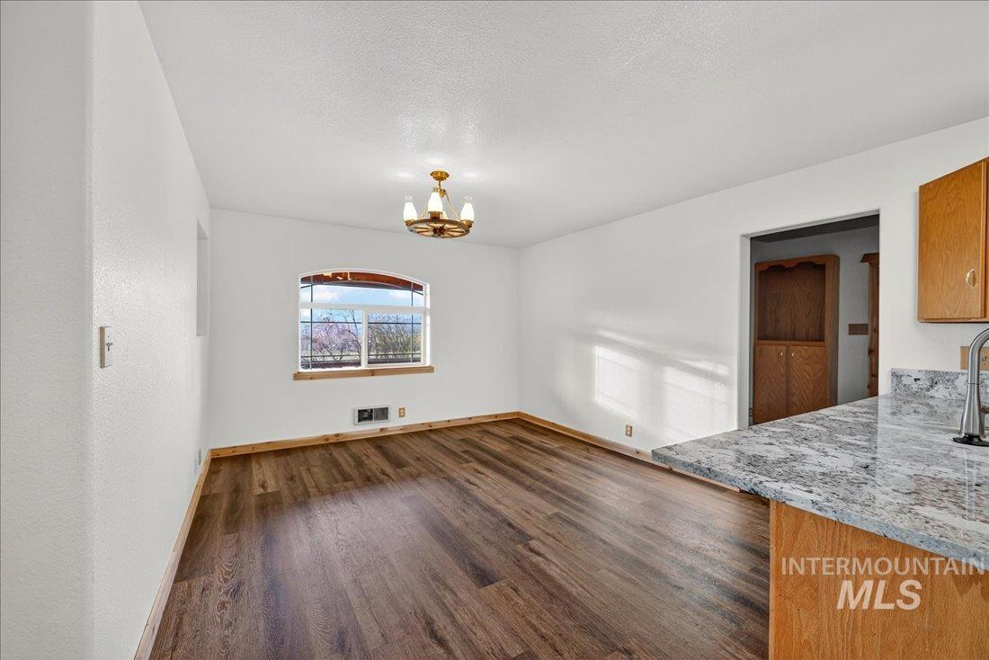 1774 South Exeter Street, Unit 3 Council, ID 83612 - Photo 19 of 37