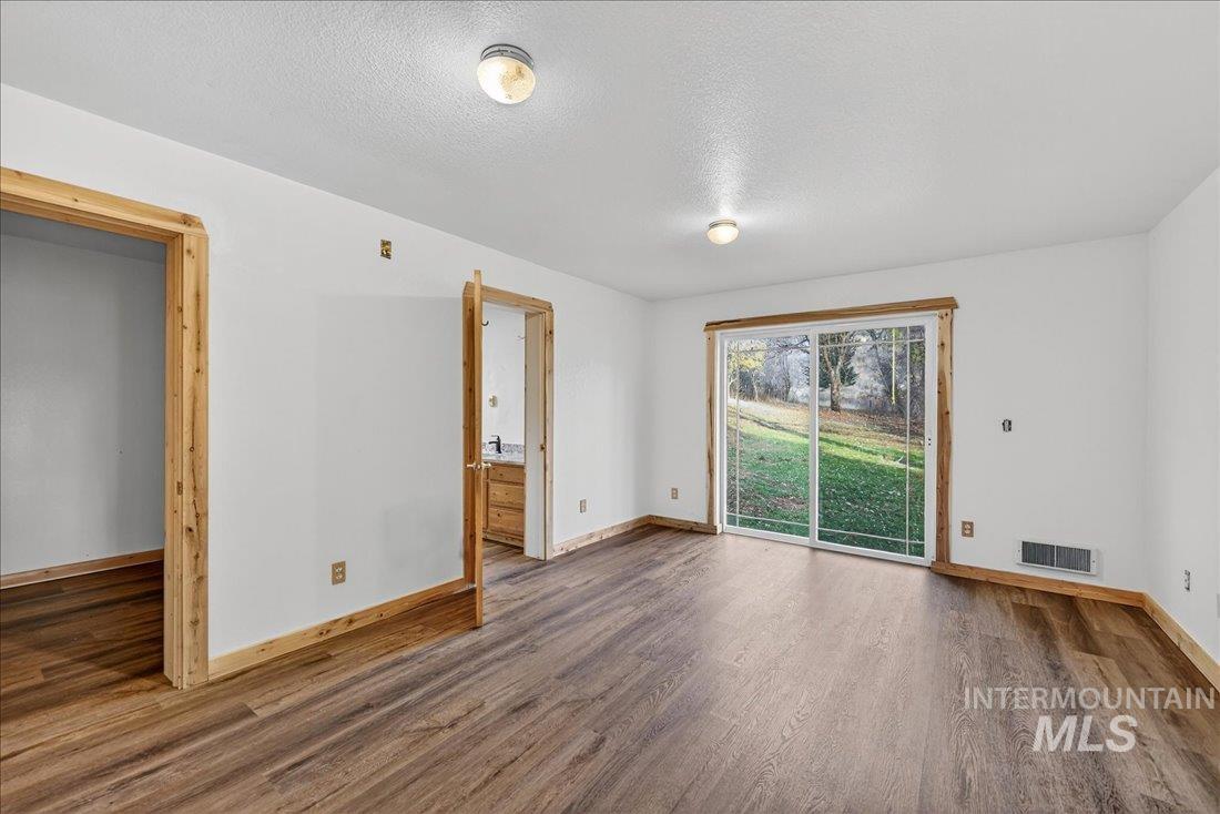 1774 South Exeter Street, Unit 3 Council, ID 83612 - Photo 23 of 37