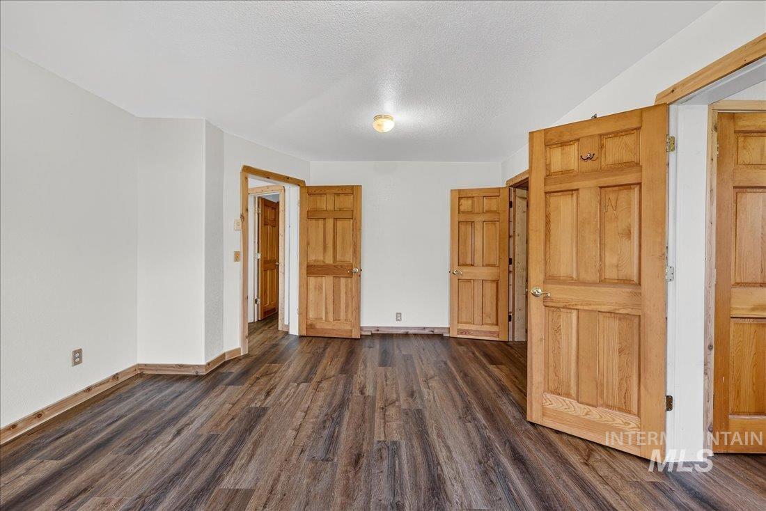 1774 South Exeter Street, Unit 3 Council, ID 83612 - Photo 25 of 37