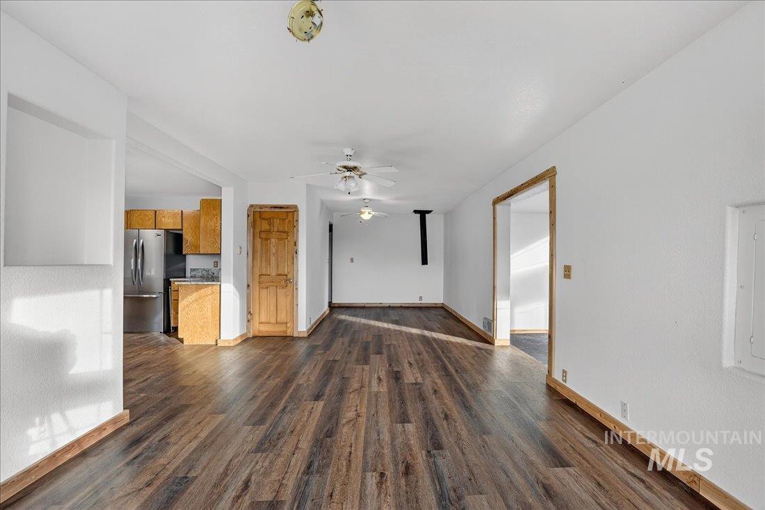 1774 South Exeter Street, Unit 3 Council, ID 83612 - Photo 10 of 37