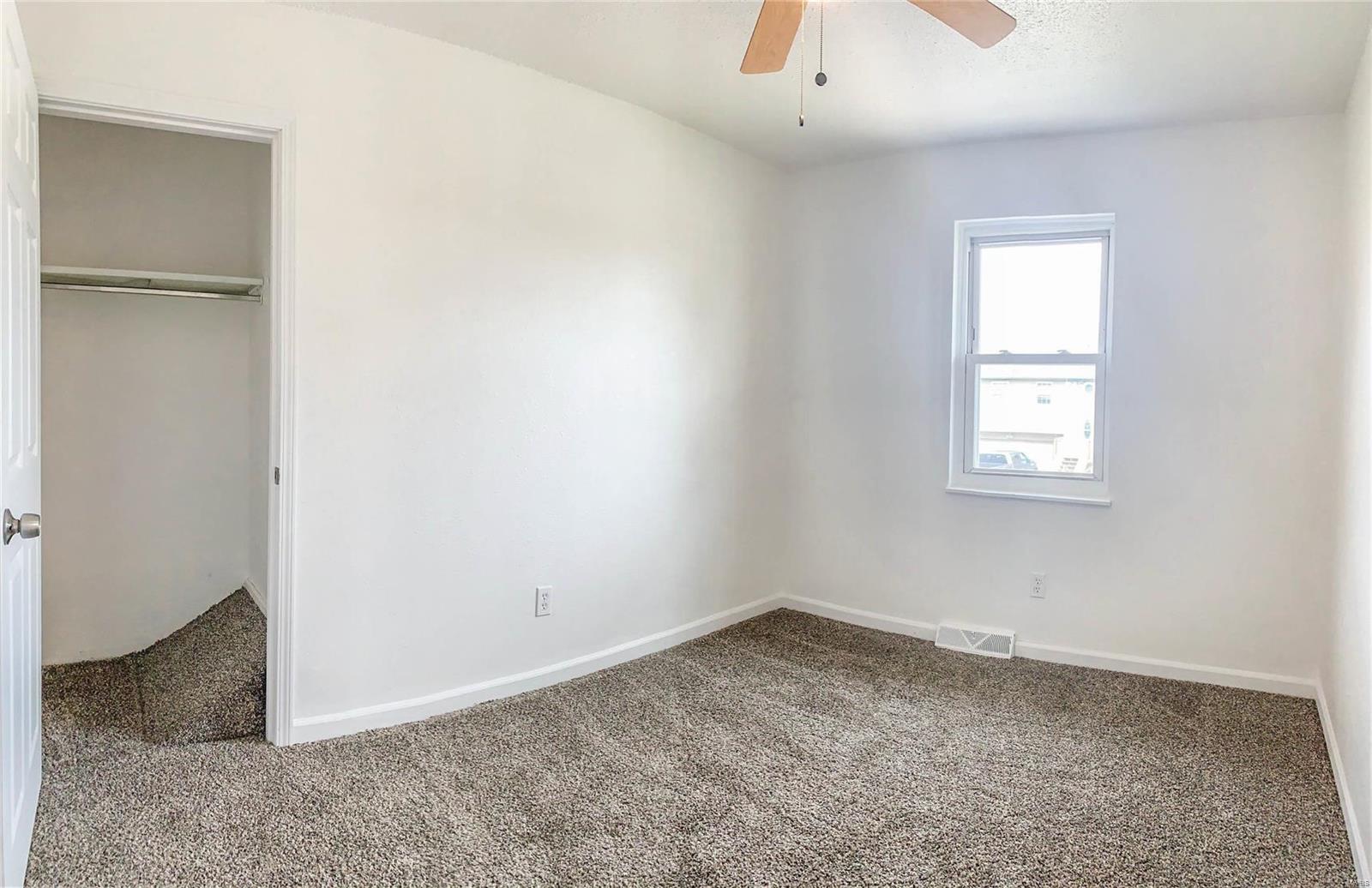 418 Riggin Road Troy, IL 62294 - Photo 15 of 27