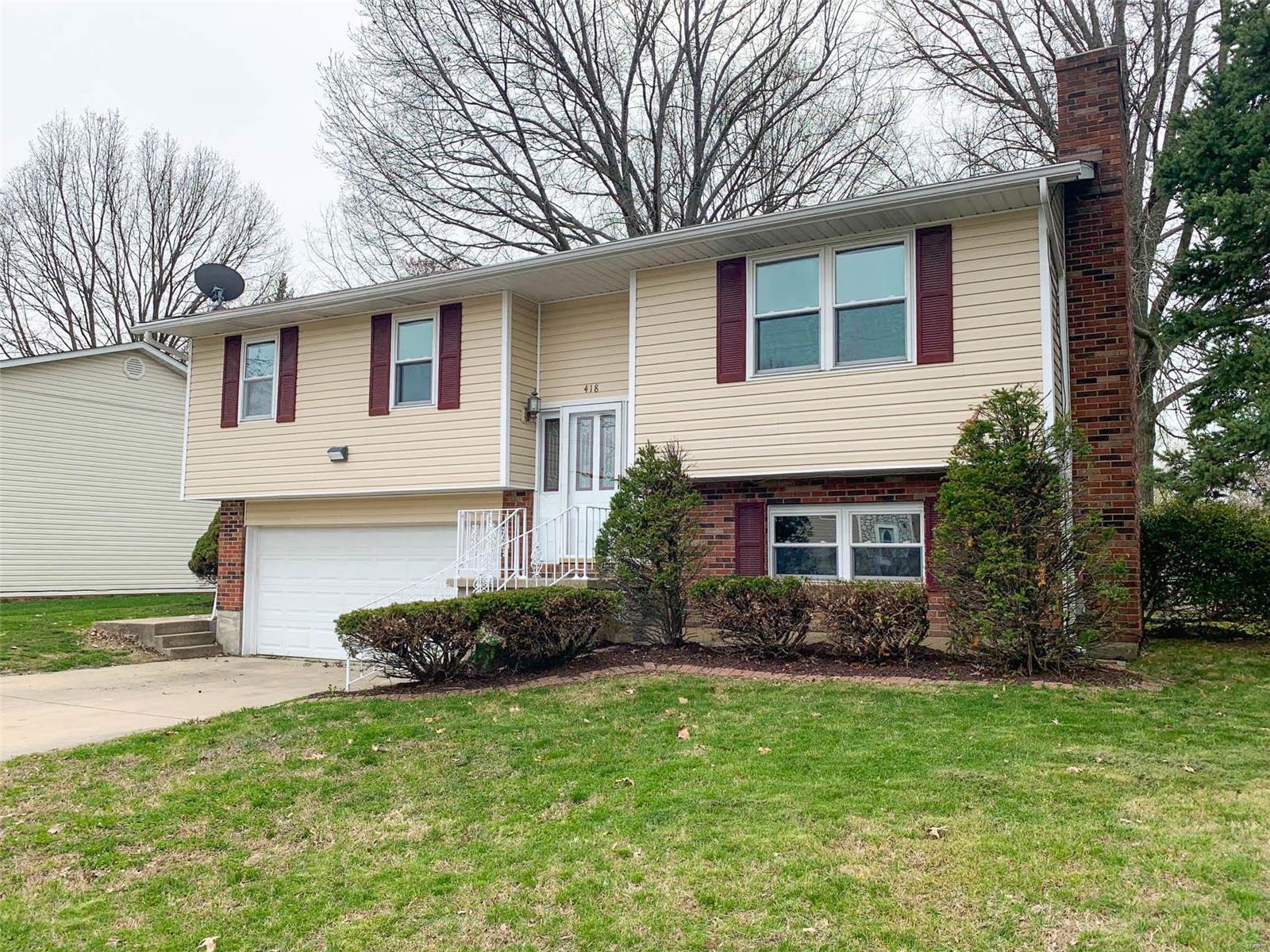 418 Riggin Road Troy, IL 62294 - Photo 3 of 27