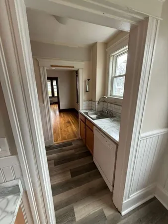 $2,600 | 69 Barstow Street, Unit 1, Salem, MA 01970