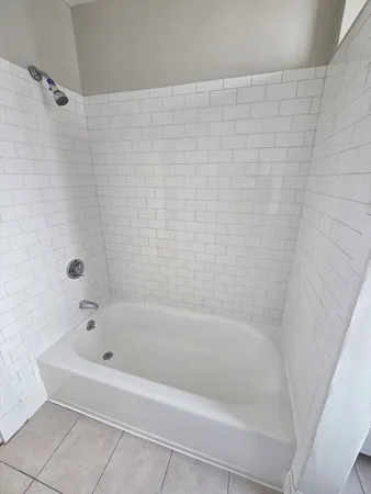 $2,600 | 69 Barstow Street, Unit 1, Salem, MA 01970