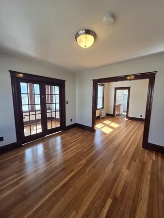 $2,600 | 69 Barstow Street, Unit 1, Salem, MA 01970