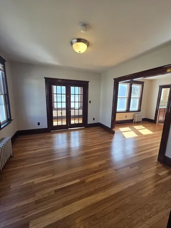 $2,600 | 69 Barstow Street, Unit 1, Salem, MA 01970