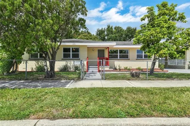 $3,000 | 3208 North Avenida Republica De Cuba, Tampa, FL 33605