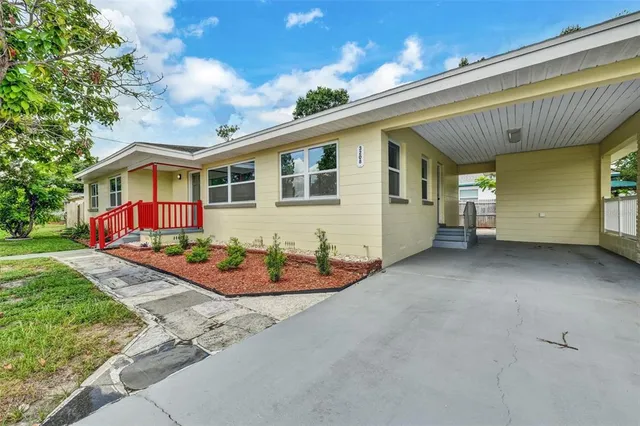 $3,000 | 3208 North Avenida Republica De Cuba, Tampa, FL 33605