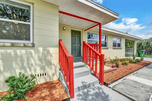 $3,000 | 3208 North Avenida Republica De Cuba, Tampa, FL 33605